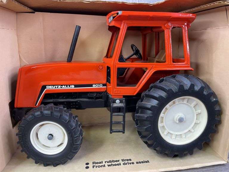 Deutz-Allis 8010 FWA, 1/16, Ertl, Stock #1251