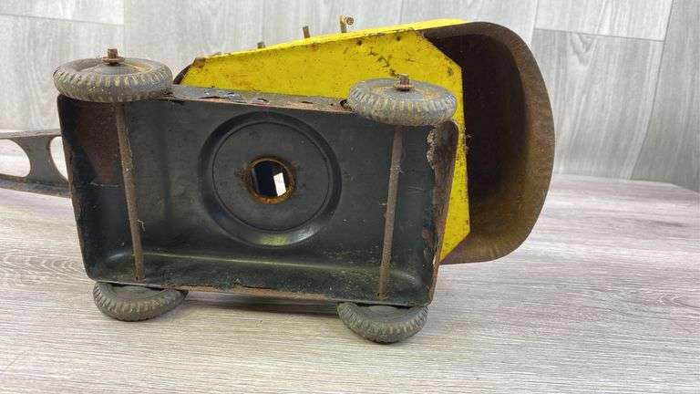 No. 150 Clam Shovel Truck, Tonka Toys, Missing Parts