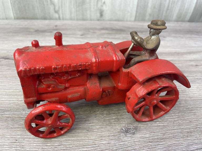 Allis-Chalmers WC Cast Iron Tractor, 1/20, Arcade
