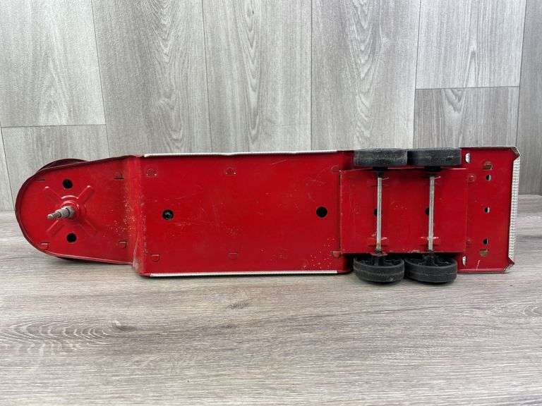 Nylint Fire Dept. Engine No. 5 Aerial Hook-N-Ladder Truck, Missing Parts