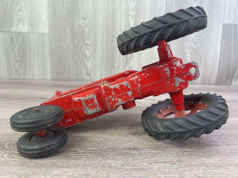 Hubley NF Tractor, 1/16