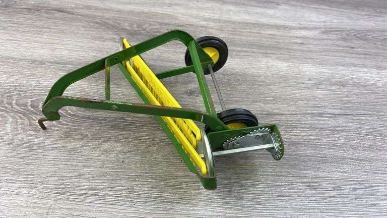 John Deere Hay Rake, 1/16, Ertl