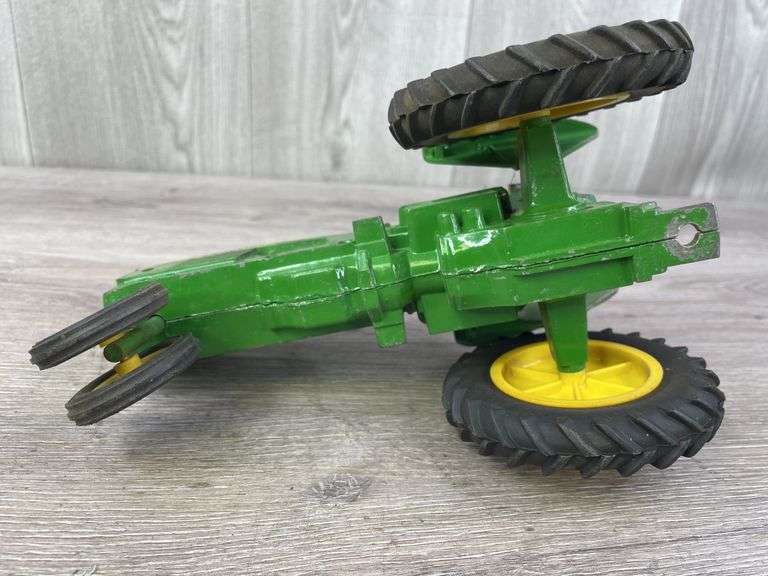 3 John Deere 3020 NF Tractors, 1/16, Some Missing & Broken Parts