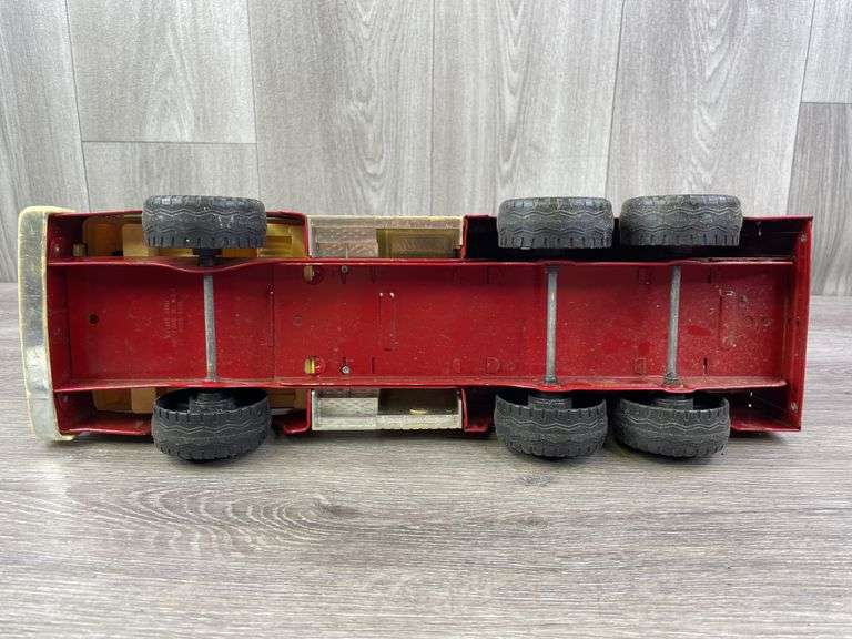 2 Nylint Fire Dept. Rescue Pumpers, Nylint, Missing Parts