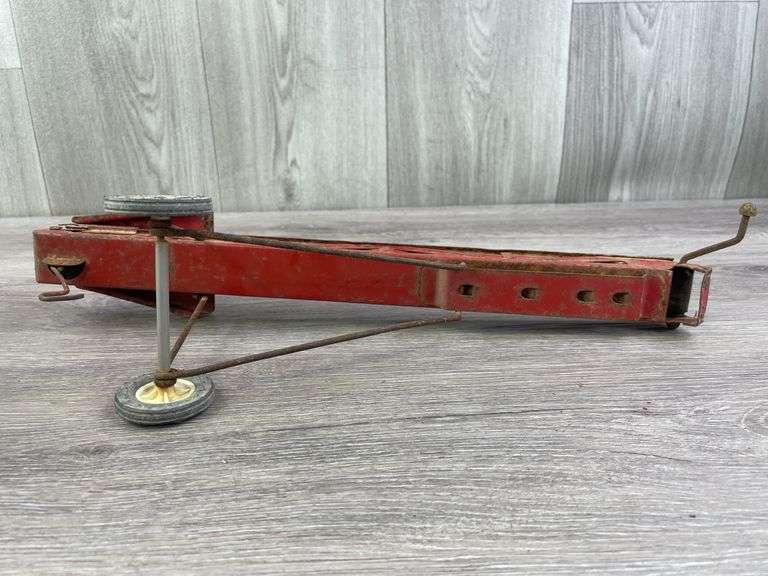 3 International Elevators, 1/16, Ertl