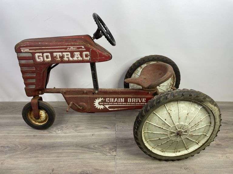 AMF Go Trac 537 Pedal Tractor, Missing Engine & Pedals, Seat Not Original