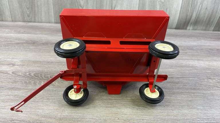 Gravity Wagon, 1/16, Ertl