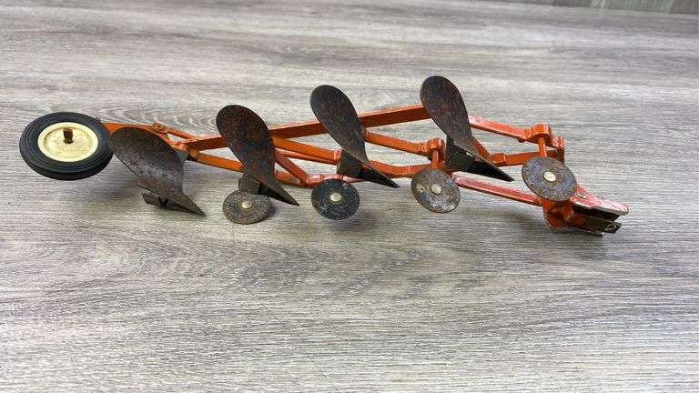 Allis-Chalmers 4 Bottom Plow, 1/16, Ertl