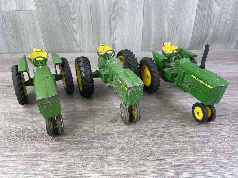 3 John Deere 3020 NF Tractors, 1/16, Some Missing & Broken Parts