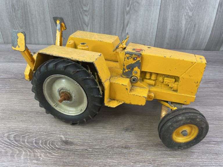 International 4600-1/16 & Ford-1/12 Backhoe/Loaders, Ertl, Missing & Broken Parts