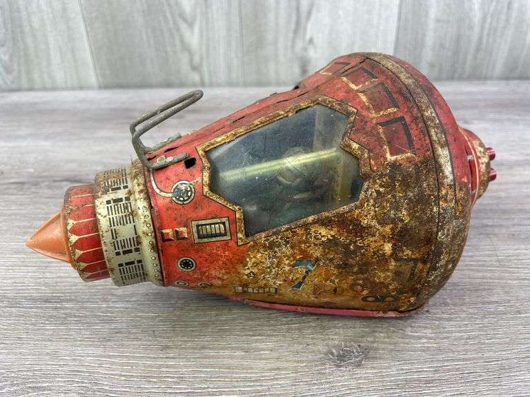 Tin Litho Friendship 7 Friction Space Capsule, SH, Made In Japan, Missing Side Glass