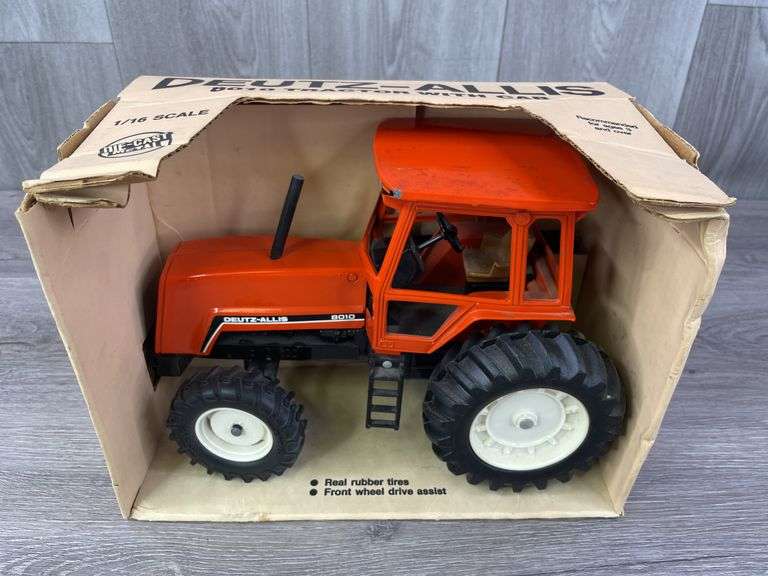 Deutz-Allis 8010 FWA, 1/16, Ertl, Stock #1251