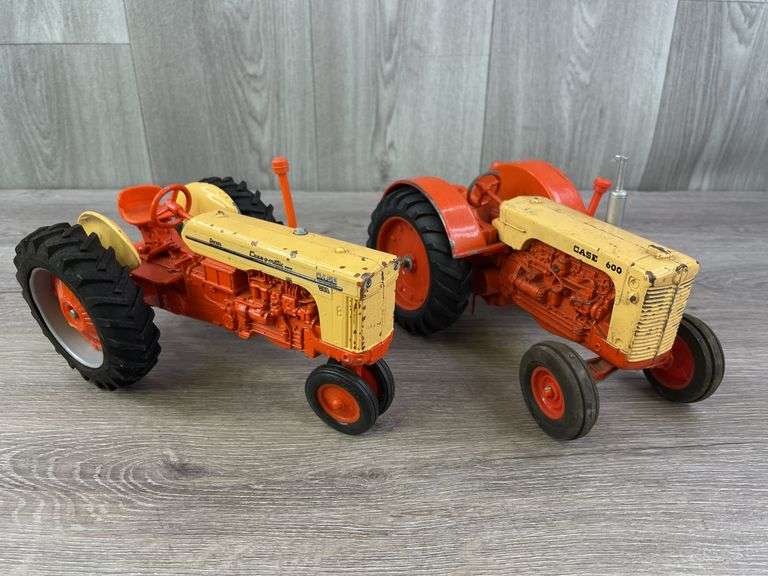 Case 600 WF & Case-O-Matic 800 NF, 1/16, Ertl