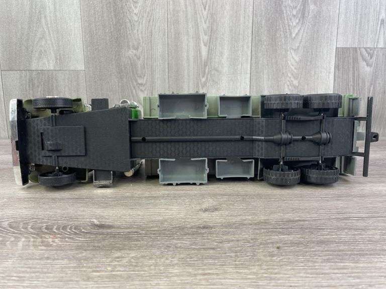 International Express Tow Truck & Mobil Flatbed Truck