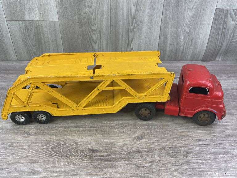 Structo Truck & Ertl Car Hauler-Missing Ramp