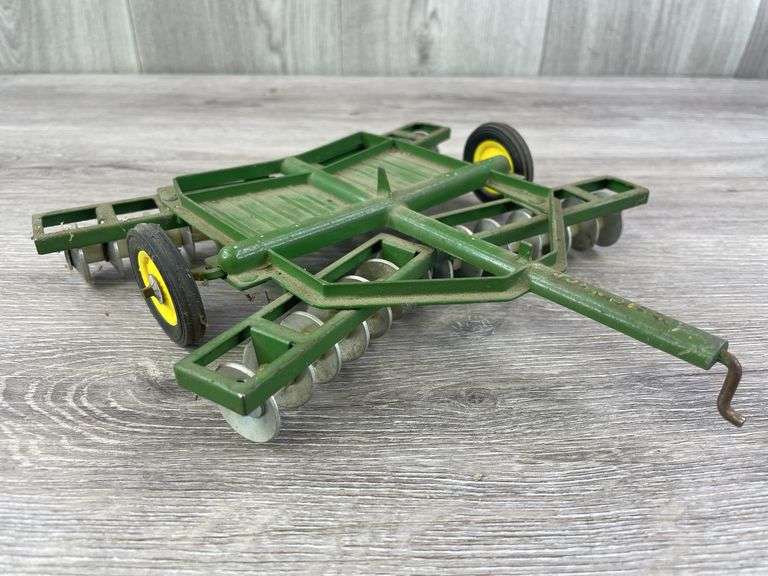 John Deere Disc, 1/16, Ertl, Has Been Modified