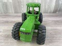 John Deere 4WD, 1/16, Ertl, Missing Muffler