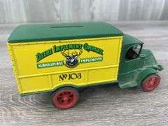 1925 Kenworth Big Farm Days Sack Truck Bank-Limited Edition, 1926 Mack Bulldogs John Deere Implement Company Truck, Ertl