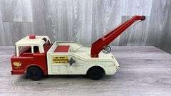 Hi-Way Emergency Wrecker Truck, Unit No. 3400, Nylint Toys