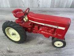 International 460 NF, 1/16, Ertl