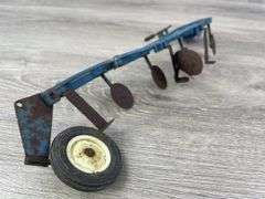 2 Ford 4 Bottom Plows, 1/16, Ertl, Missing & Broken Parts