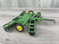 2 John Deere Discs, 1/16, Ertl, 1 Has Been Customized