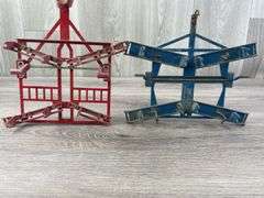 3 Ford & 1 International Discs Frames, 1/16, Ertl