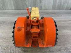 Case 600 WF & Case-O-Matic 800 NF, 1/16, Ertl