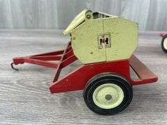 3 International Drills, 1/16, Ertl, Missing & Broken Parts