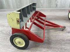 3 International Drills, 1/16, Ertl, Missing & Broken Parts