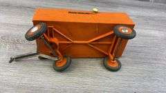 Allis-Chalmers & McCormick-Deering-Product Miniatures Wagons, 1/16