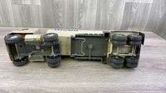 2 International Mobil Trucks & Tankers, Ertl Oil Company, Ertl, Missing Parts