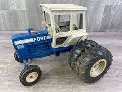 Ford 9600 WF Duals W/Cab, 1/12, Ertl, Missing Muffler