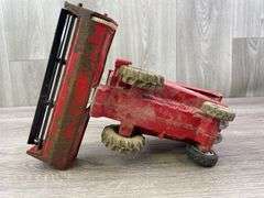 2 International Combines, 1/32, Missing & Broken Parts, Ertl