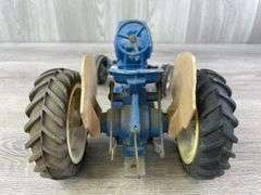 Ford 4600 WF, 1/12, Ertl, 3 PT, Fenders Broken, Missing Smoke Stacks