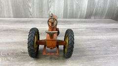 Tru-Scale NF Tractor, 1/16, Carter, Broken Piece On Steering Column