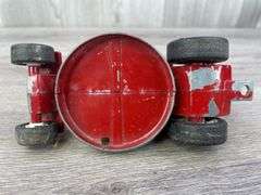 International & Snapper Lawn & Garden Tractors, 1/16, Ertl, Missing Parts