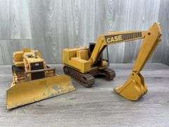 Case 1550 Dozer & 688 Excavator, 1/16, Ertl