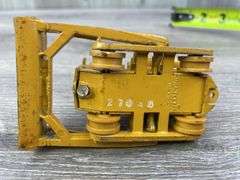 Caterpillar Battery Operated Dozer-Unsure If Operational, International TD-20-Ertl & Cat-Hot Wheels Dozers