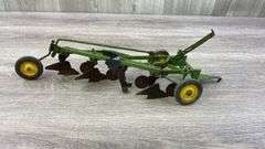 John Deere F660H 4 Bottom Plow, 1/16, Ertl, 1 Moldboard Not Attached But Included