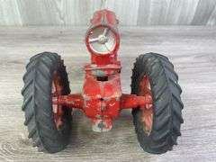 Hubley NF Tractor, 1/16