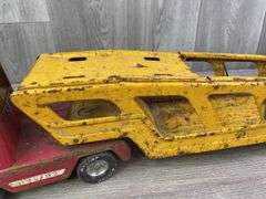 NyLint Car Hauler, Front & Rear Windshield Are Cracked