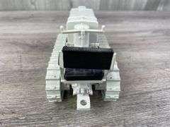 Caterpillar 2 Ton Crawler, 1/16, Ertl; Red Dozer-Missing Blade