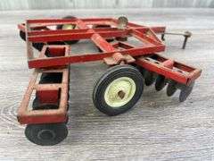 International Disc, 1/16, Ertl, Has Been Repaired