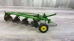 John Deere F660H 4 Bottom Plow, 1/16, Ertl