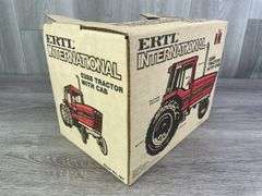 International 5288 WF Duals, 1/16, Ertl, Stock #487