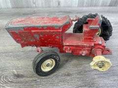 2 International WF Tractors, 1/16, Ertl, 1 Missing Parts