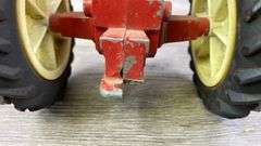 International NF Tractor, 1/16, Ertl, Broken Hitch