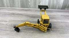 Ford 555A Backhoe/Loader, 1/32, Ertl; Slide Ruler