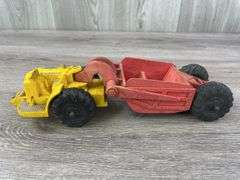 Auburn Rubber Co. Earth Mover Scraper